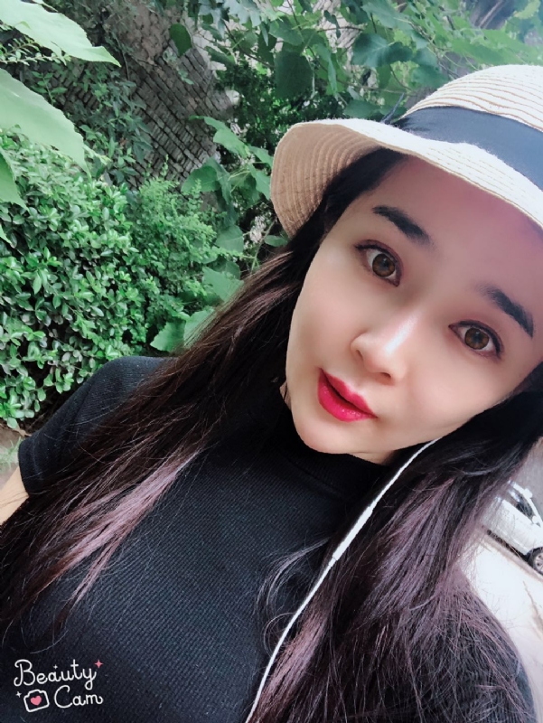 相拥未来的第一张照片--西安中老年相亲网