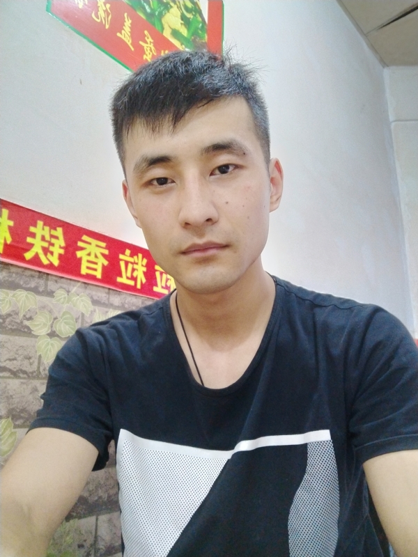 回归有无的第一张照片--西安中老年相亲网