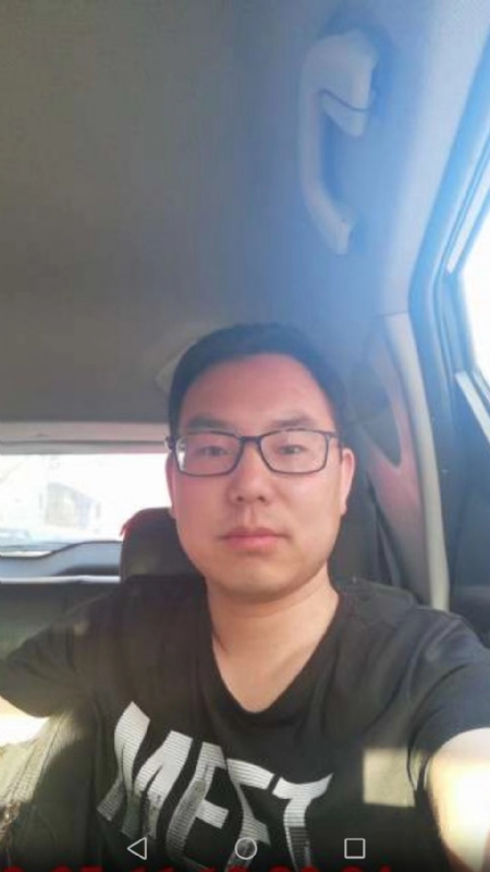小哥的第一张照片--西安中老年相亲网