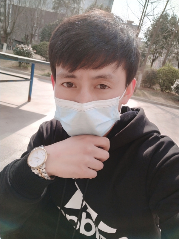 简单的幸福的第一张照片--西安中老年相亲网